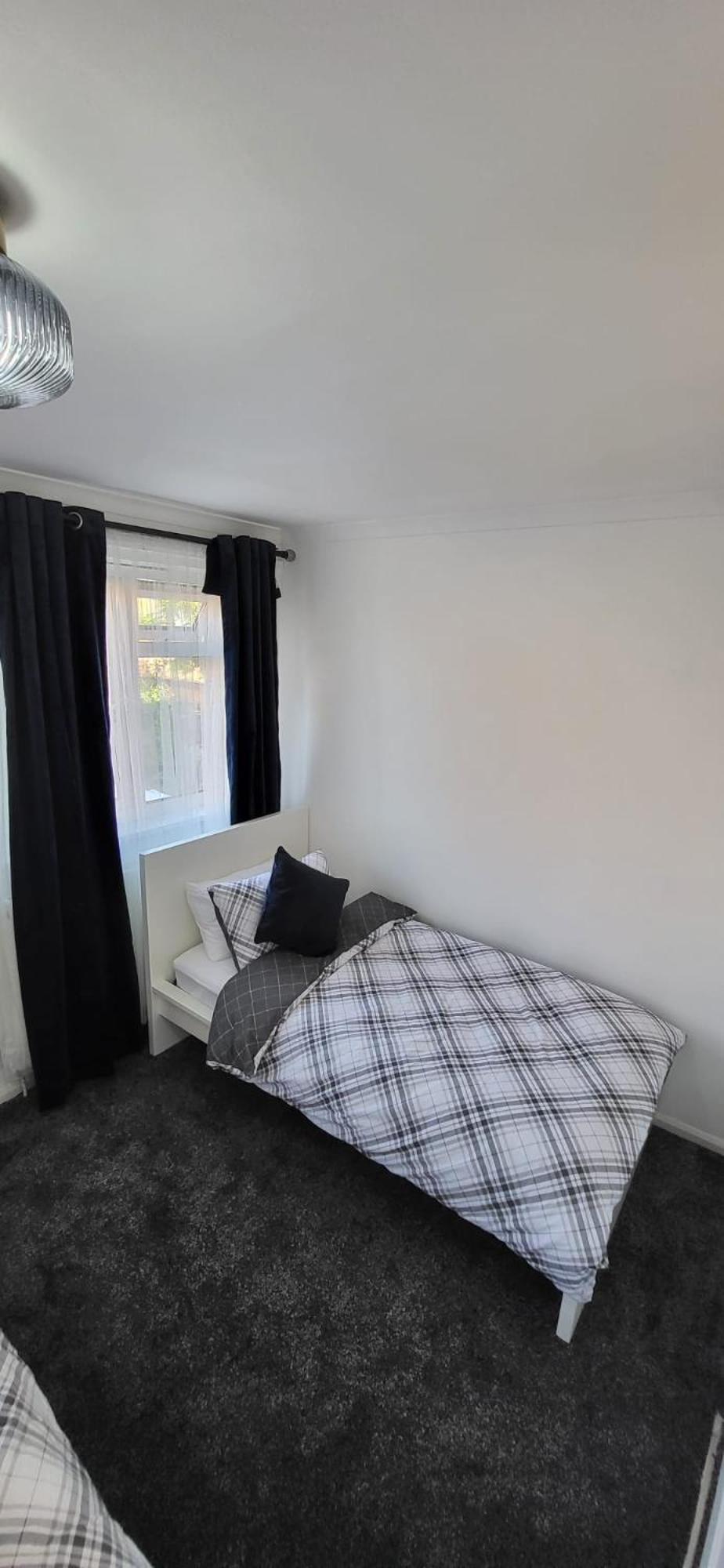 Casa vacanze Delight Home-london Airport & Excel *