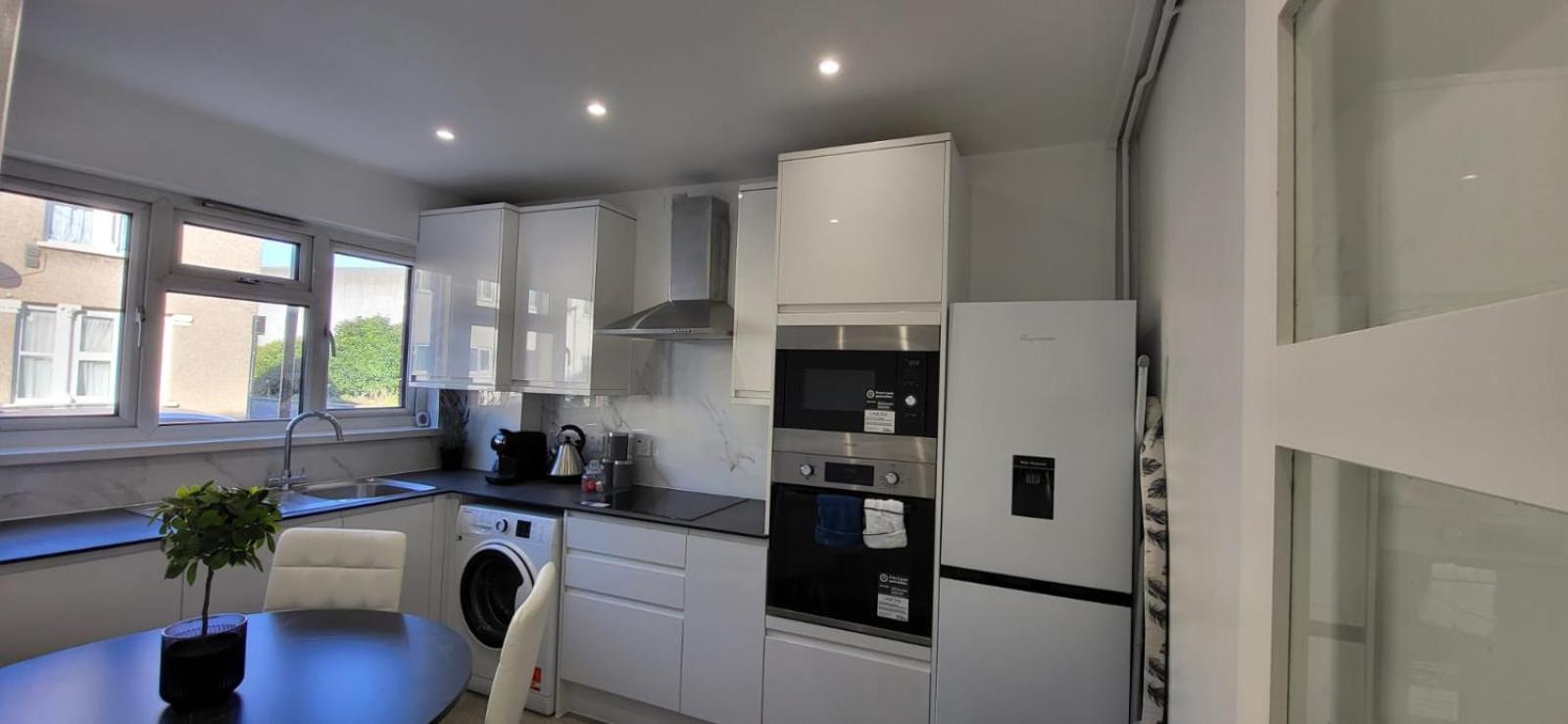 Delight Home-london Airport & Excel Ferienhaus
